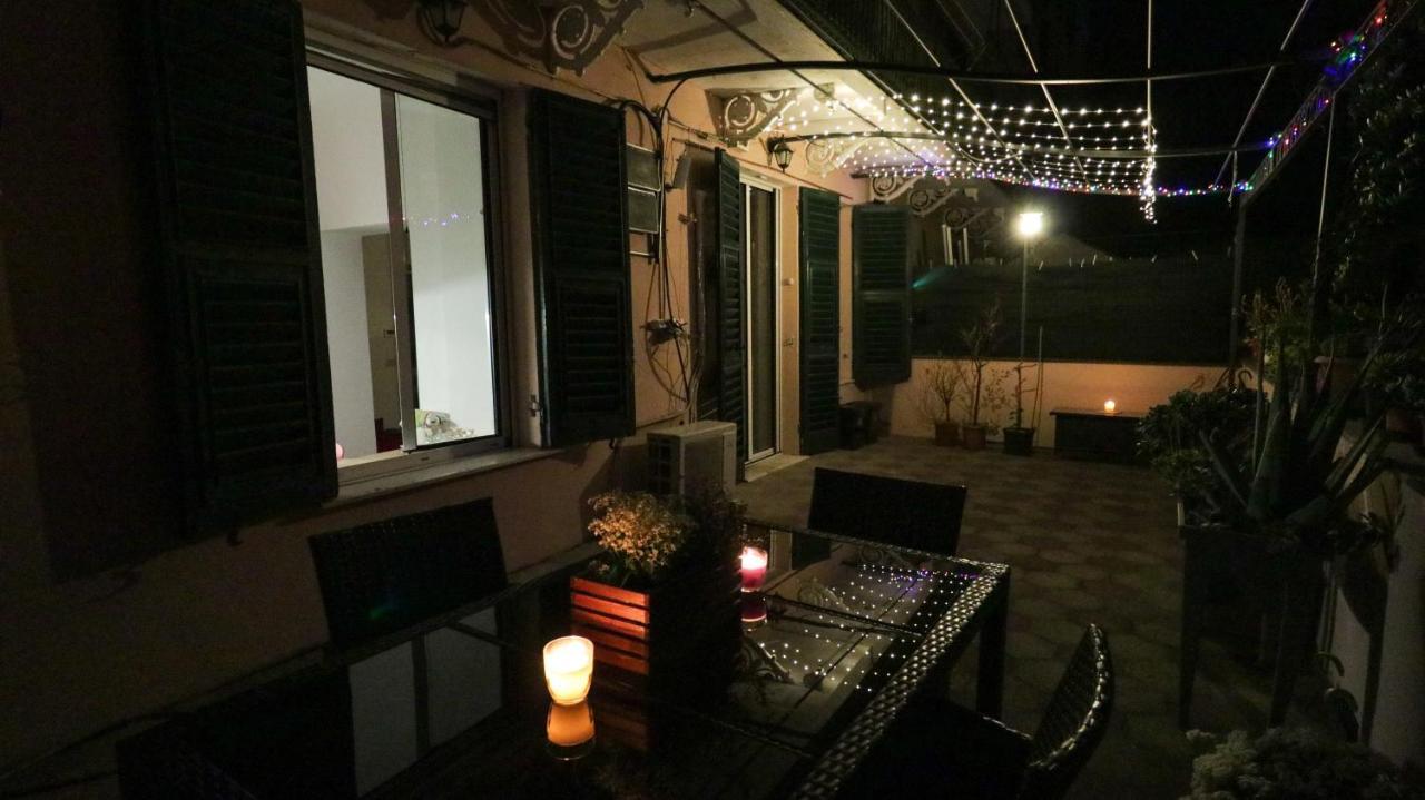 شقة Sole, Terrazza, Centro Citta E Wi-Fi Veloce! جنوة المظهر الخارجي الصورة